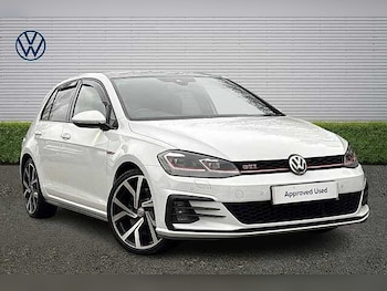 Used Volkswagen Golf 2019 for sale - 77668227: Photo
