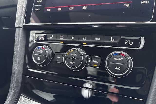 Used Volkswagen Golf 2019 for sale - 77668227: Photo 24