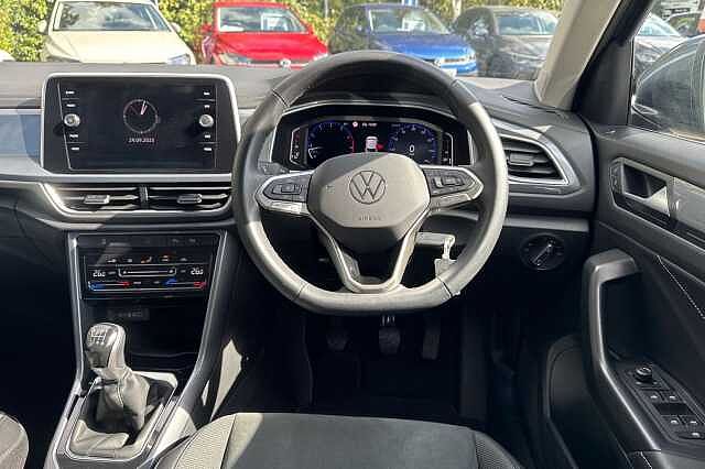 Used Volkswagen T-Roc 2024 for sale - 76069823: Photo 14