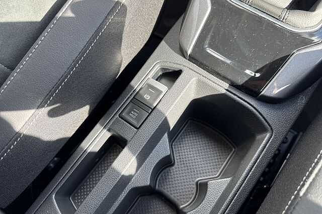 Used Volkswagen T-Roc 2024 for sale - 76069823: Photo 28