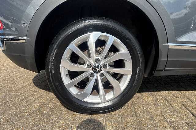 Used Volkswagen T-Roc 2024 for sale - 76069823: Photo 5