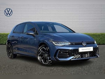 Used Volkswagen Golf 2025 for sale - 77720922: Photo