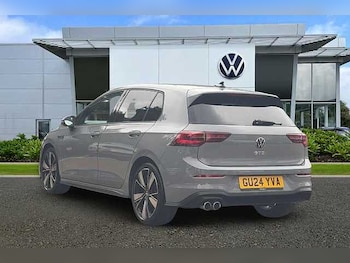 Used Volkswagen Golf 2024 for sale - 78739201: Photo