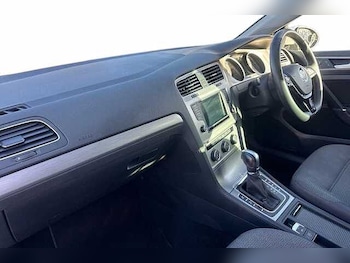 Used Volkswagen Golf undefined for sale - 76542320: Photo