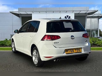 Used Volkswagen Golf undefined for sale - 76542320: Photo
