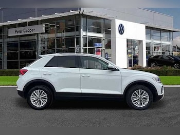 Used Volkswagen T-Roc 2022 for sale - 76106690: Photo 4