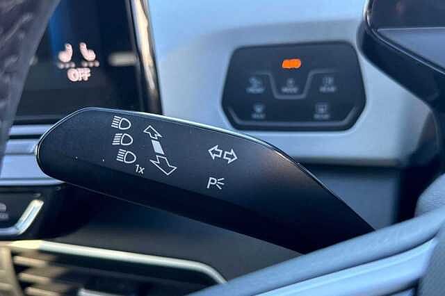 Used Volkswagen ID.3 2021 for sale - 77997639: Photo 32