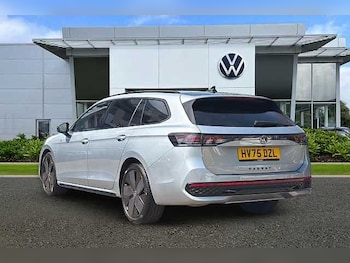 Used Volkswagen Passat 2026 for sale - 78331760: Photo