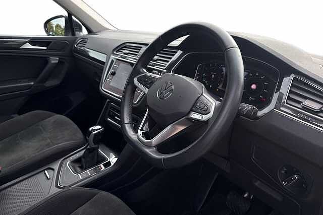 Used Volkswagen Tiguan 2023 for sale - 76106681: Photo 6