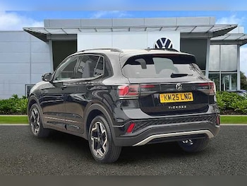 Used Volkswagen T-Cross 2025 for sale - 77901801: Photo