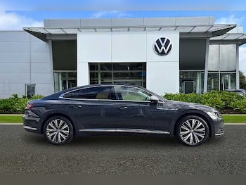 Used Volkswagen Arteon 2019 for sale - 76335021: Photo