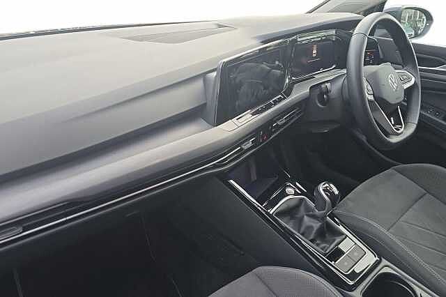 Used Volkswagen Golf 2023 for sale - 76769013: Photo 2