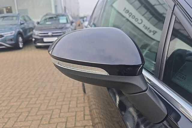 Used Volkswagen Golf 2023 for sale - 76769013: Photo 23