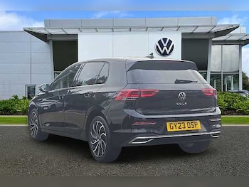 Used Volkswagen Golf 2023 for sale - 76769013: Photo