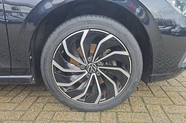 Used Volkswagen Golf 2023 for sale - 76769013: Photo 5