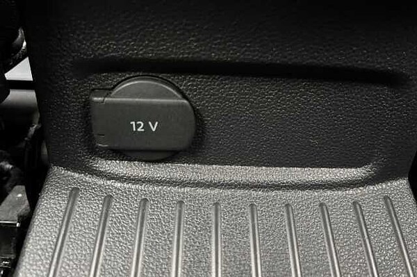 Used Volkswagen T-Roc 2019 for sale - 76119788: Photo 31