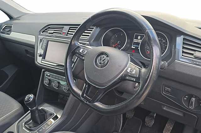 Used Volkswagen Tiguan 2017 for sale - 77572589: Photo 6