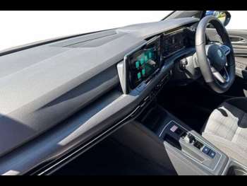 Used Volkswagen Golf 2022 for sale - 75178517: Photo