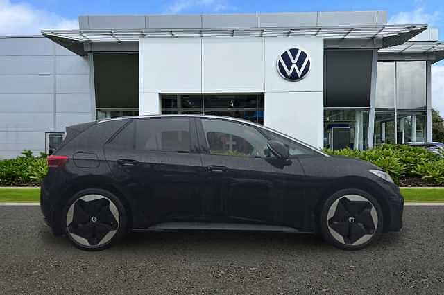 Used Volkswagen ID.3 2025 for sale - 76863737: Photo 4