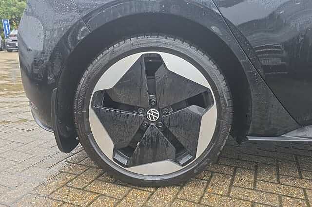 Used Volkswagen ID.3 2025 for sale - 76863737: Photo 5