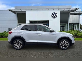 Used Volkswagen T-Roc 2022 for sale - 78083852: Photo