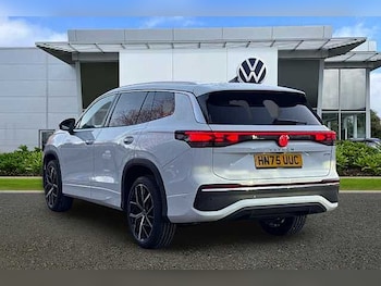 Used Volkswagen Touran 2025 for sale - 77431730: Photo