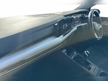 Used Volkswagen Golf 2023 for sale - 75937840: Photo