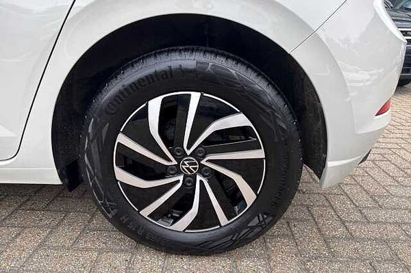 Used Volkswagen Polo 2023 for sale - 76236494: Photo 34
