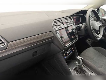 Used Volkswagen Tiguan Allspace 2023 for sale - 77916279: Photo