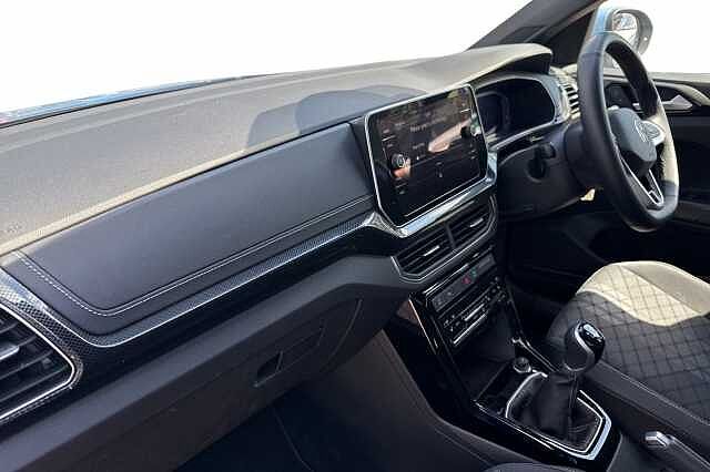 Used Volkswagen T-Cross 2024 for sale - 77303423: Photo 2