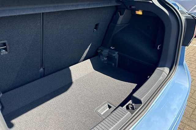 Used Volkswagen T-Cross 2024 for sale - 77303423: Photo 24