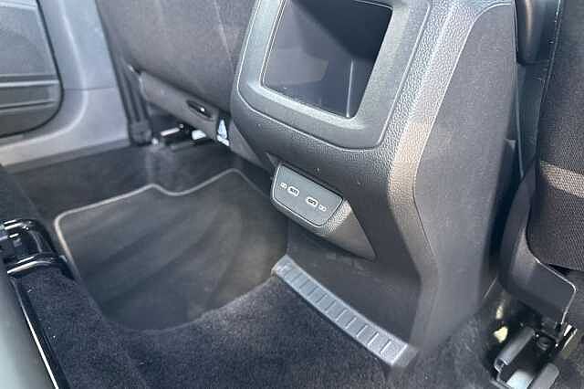 Used Volkswagen T-Cross 2024 for sale - 77303423: Photo 26