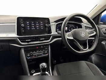 Used Volkswagen T-Roc 2025 for sale - 79536603: Photo