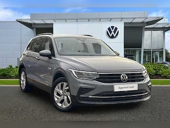 Volkswagen - Tiguan