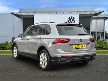 Used Volkswagen Tiguan 2021 for sale - 76510548: Photo