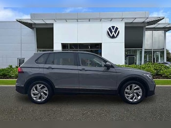 Used Volkswagen Tiguan 2021 for sale - 76510548: Photo