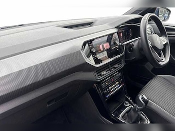 Used Volkswagen T-Cross 2022 for sale - 77802611: Photo