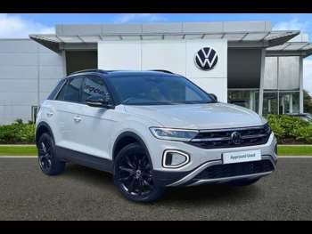 2023 (73) - 1.5 TSI (150ps) Style EVO DSG + BLACK DESIGN PACK + WINTER PACK 5-Door