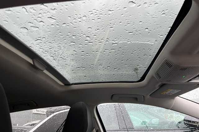 Used Volkswagen Golf 2022 for sale - 76510550: Photo 32