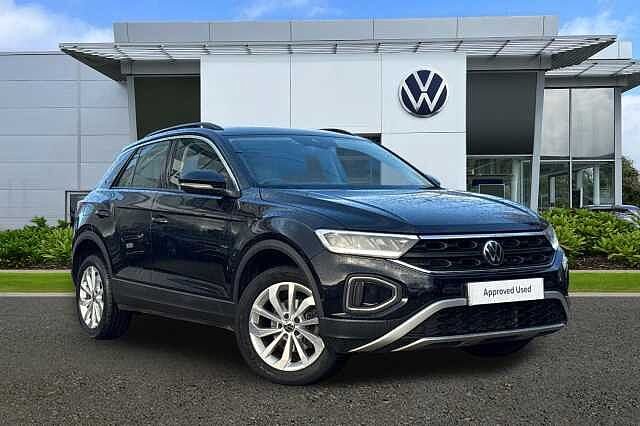 Used Volkswagen T-Roc 2023 for sale - 76706673: Photo 1