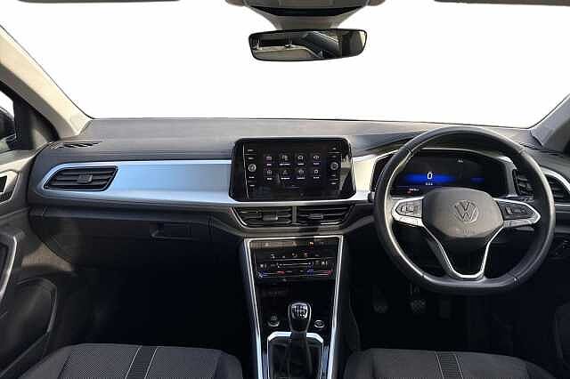 Used Volkswagen T-Roc 2023 for sale - 76706673: Photo 10