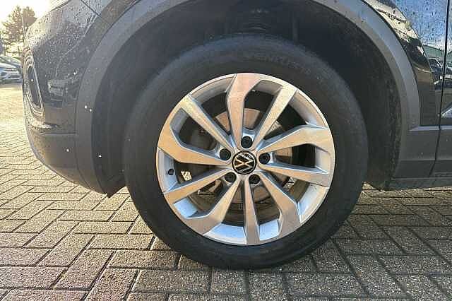 Used Volkswagen T-Roc 2023 for sale - 76706673: Photo 25