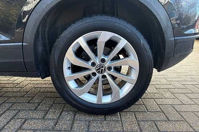 Used Volkswagen T-Roc 2023 for sale - 76706673: Photo 27