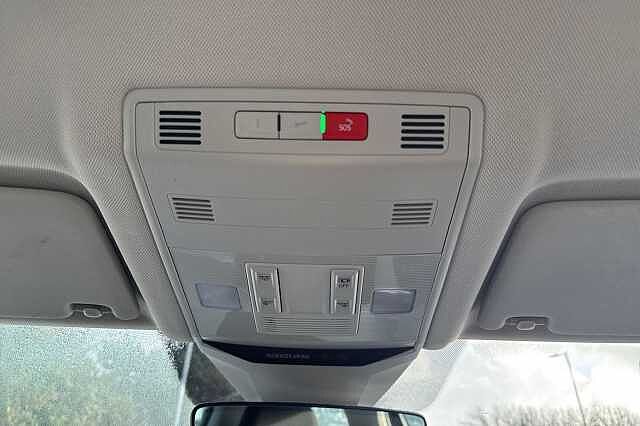 Used Volkswagen T-Roc 2023 for sale - 76706673: Photo 32