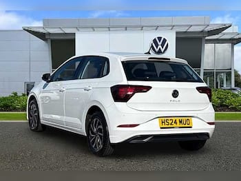 Used Volkswagen Polo 2024 for sale - 79650109: Photo