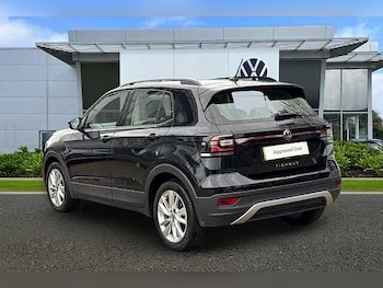 Used Volkswagen T-Cross 2021 for sale - 76449829: Photo