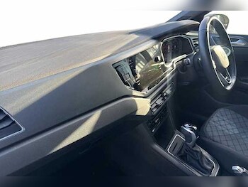 Used Volkswagen Taigo 2022 for sale - 77228179: Photo