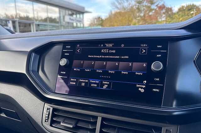 Used Volkswagen T-Cross 2021 for sale - 76330069: Photo 31