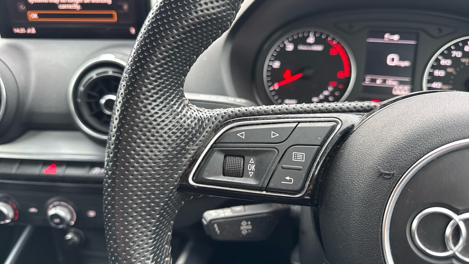 Used Audi Q2 2020 for sale - 77490615: Photo 30