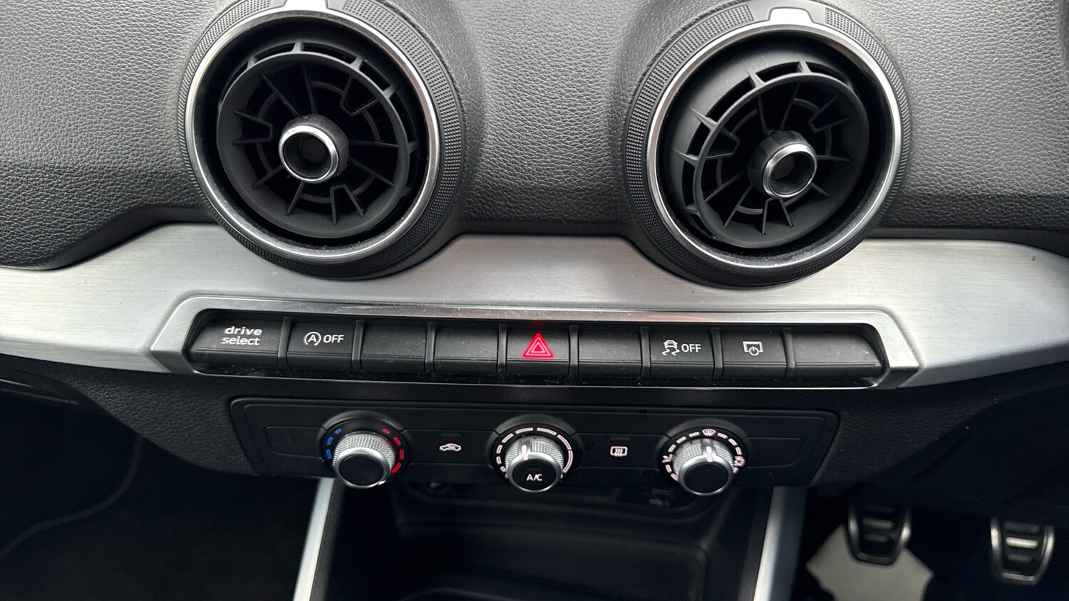 Used Audi Q2 2020 for sale - 77490615: Photo 39